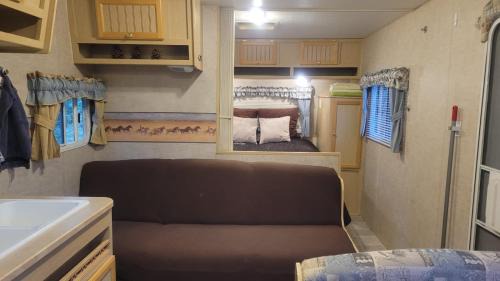 Regional District of Fraser-Fort George Otro | RV with Rocky Mountains View