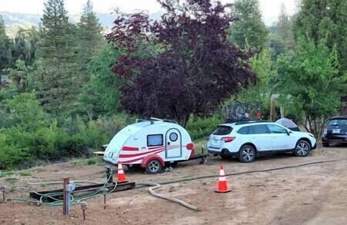 Pinehurst Alquiler De RV | RV2 Site w/ Hookups Near Kings Canyon & Sequoia NP