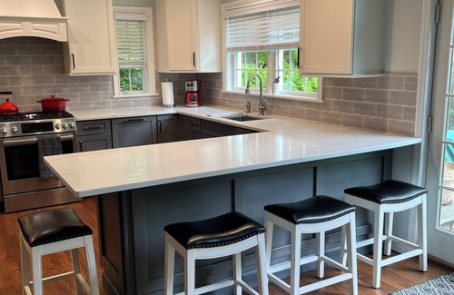 Merrick Casa | RYDER CUP ENTHUSIASTS: 11 miles from Bethpage Black. Spacious 4 bedroom home.