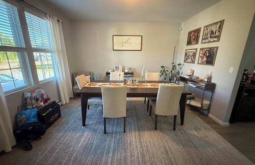Seaford Casa | Ryder’s Cup Special! Spacious 4-bedrooms, 3 BR, 8 min walk to LIRR & shuttle!