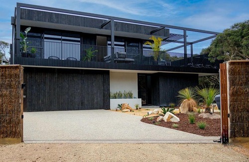 Rye Casa | Rye Back Beach Pool House
