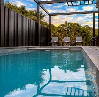 Rye Casa | Rye Back Beach Pool House