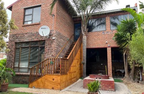 Wavecrest Villa | RyQ-C Jbay