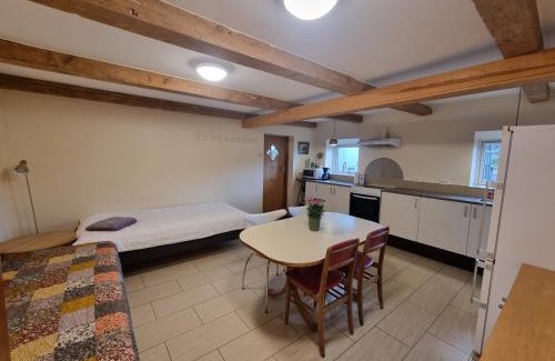 Ramlose Apartamento | Rytterstuen - velindrettet, praktisk og perfekt til håndværkere