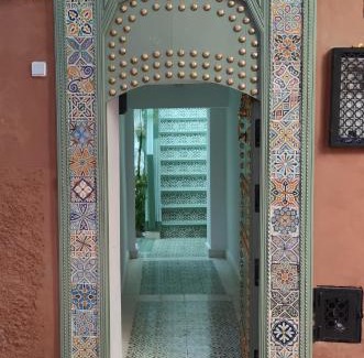 Riad Zitoun Jdid Casa | RZ22, 5 min de Jemaa El Fna, 4 Pers, Fibre Optique Wi-Fi