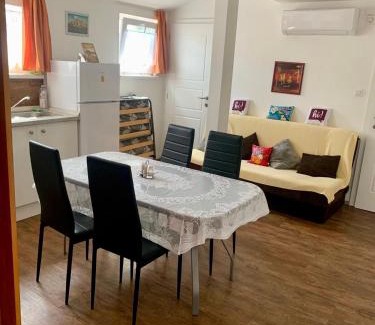 Buzsak Casa | Sára Vendégház Buzsák