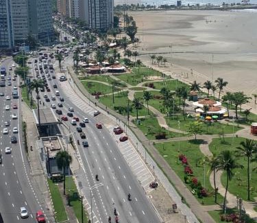 Itarare Apartamento | São Vicente Itararé prédio frente mar apto fundo vista parcial