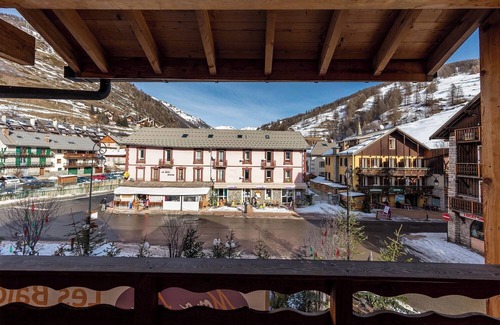 Abries Condominio | Séjour alpin cosy | Piscine & sauna | Ski à Abriès