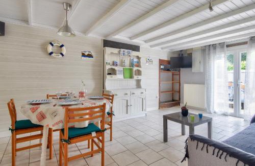 Saint-Maixent-sur-Vie Casa | Séjour calme dans une maison avec jardin