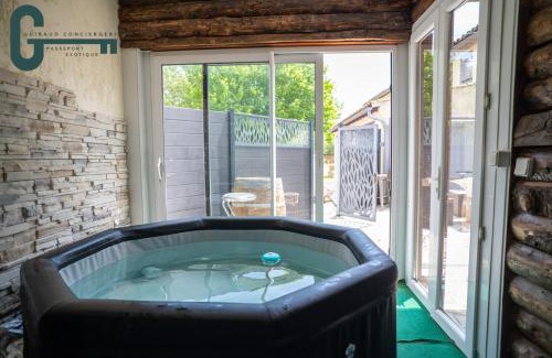 La Celle-sous-Gouzon Casa | Séjour détente et nature avec spa, sauna et piscine