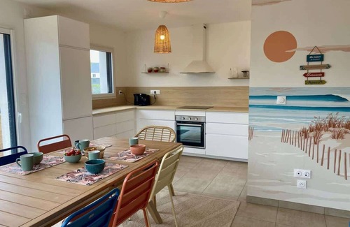 Plougasnou Casa | Sémaphore - Bright charming house near beaches for 8