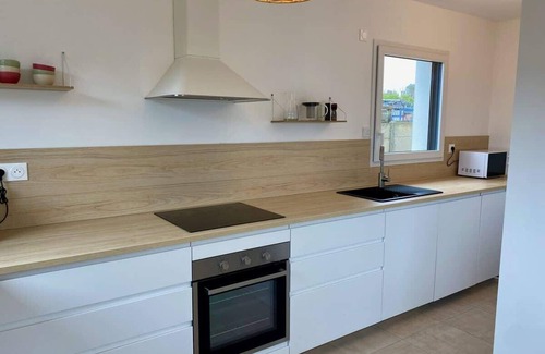 Plougasnou Casa | Sémaphore - Bright charming house near beaches for 8
