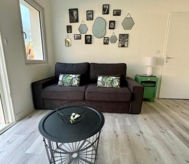Breuillet Casa | Sérénité aux Nids du Petit Bois pour un séjour détente en Charente Maritime