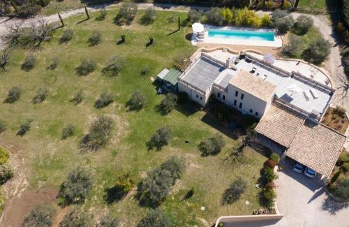 La Roque-sur-Pernes Casa | Sérénité en Provence, Climatisée