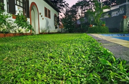 Petropolis Casa | Sítio com Piscina e Cachoeira em Petrópolis