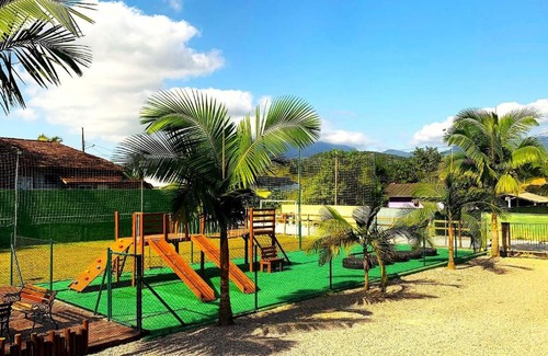 Palhoca Casa | Sítio do Alto - Lazer, Conforto e Fácil Acesso