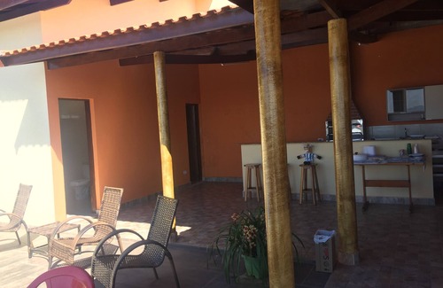 Ibiuna Casa | Site Gir Una - Ibiúna - ¡Excelente ubicación!