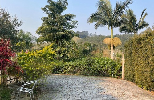 Camboriu Casa | Sítio LuMa - Rodeado de natureza e cachoeira particular