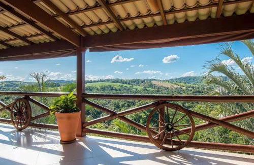Pedro Leopoldo Casa | Sítio Pandora - Interior de Minas por Carpediem