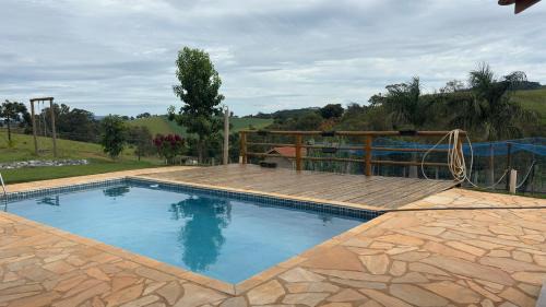 Bueno Brandao Casa | Sítio Santo Antônio