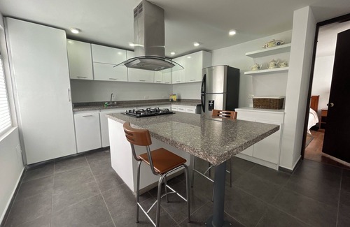 Santa Ana Apartamento | Súper Apartamento TV Wi Fi y parqueadero