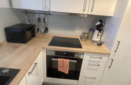 Rietberg Apartamento | Süße, Komfortable Wohnung mit Parkplatz und Schnellem Internet