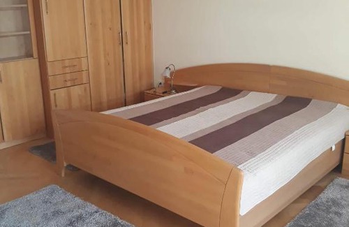 Gyor Apartamento | Sündörgő