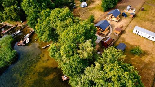 Zlocieniec Cabina | SŁODKA WODA NIEBIESKI Domek