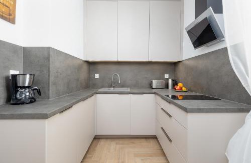 West Pomeranian Voivodeship Apartamento | Słoneczny i Przestronny Apartament w Sercu Szczecina by Noclegi Renters