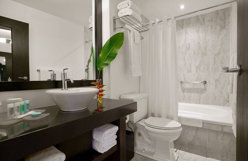 New Kingston Hotel | S Hotel Kingston