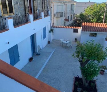 Sarule Casa | S Istentu