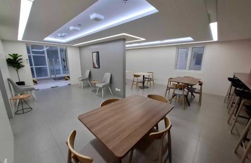 Las Pinas Apartamento | S-Line Your place, your comfort!