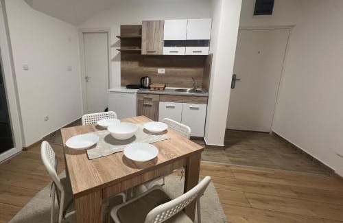 Vranje Apartamento | S&M apartman FREE PARKING