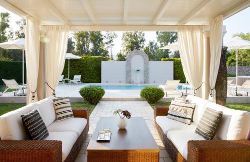 Dassia Villa | S & O Villas Corfu