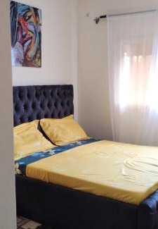Yaounde Cama Y Desayuno | S&R Home chambre