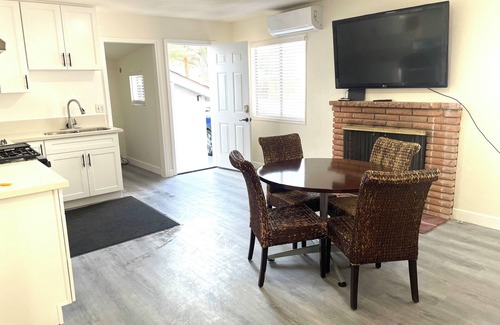 East San Gabriel Casa | S-Spacious 5-bedroom house with backyard in delightful San Gabriel