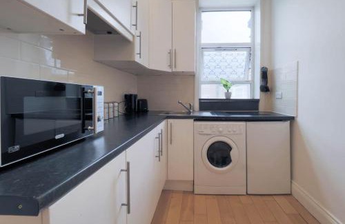 Kilburn Apartamento | S3 Full Studio In Central Kilburn With Kitchen London Zone 2