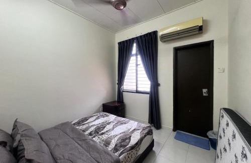 Taman Setia Indah Casa | S73 mini theatre pool table 14 pax