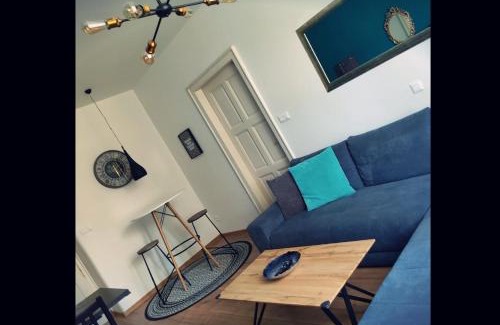 Kosice Old Town Apartamento | S8 Luxury 2 Room Apt OldTown - Foodstore, Crib, BabyChair, Netflix, PC Screen, UnlimMusic