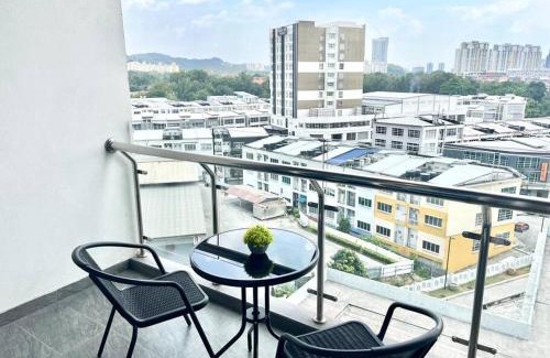 Bandar Puchong Jaya Apartamento | SA 1-10PAX SkyPod Puchong 2Room IOI Mall LRT WiFi