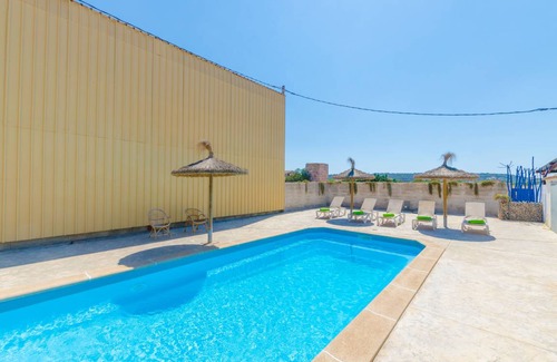 Es Palmer Chalet De Esquí | SA CASETA DE SES VAQUES. SON COVAS (SA VAQUERIA 2) - Chalet for 4 people in Campos.