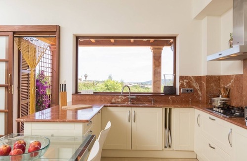 Selva Cabaña | Sa Coma de Caimari - Espectacular villa con piscina y jardín en Caimari