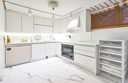 Seongbuk-dong Casa | SA Tailored Serviced Home near Metro
