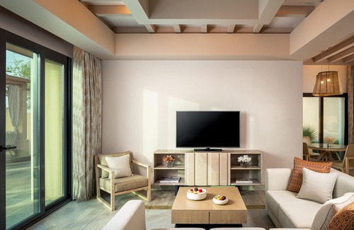 Abu Dhabi Hotel | Saadiyat Rotana Resort and Villas
