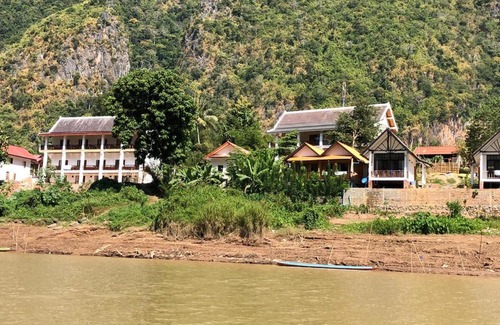 Nong Khiaw Casa | Sabaidee Nongkiaw River View