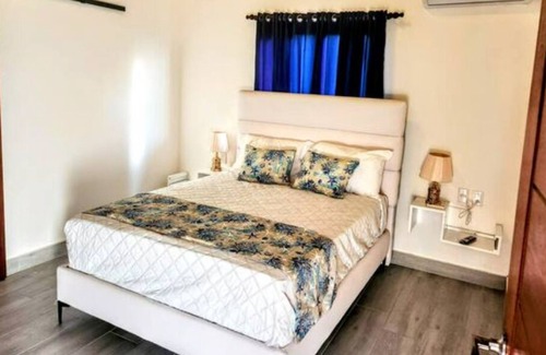 Los Brazos Apartamento | Sabaneta - Hidden Luxury Apartment by the beach