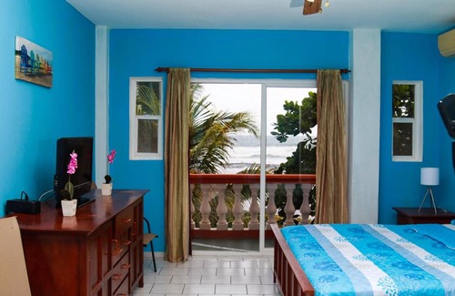 La Libertad Hotel | SABAS Beach Resort