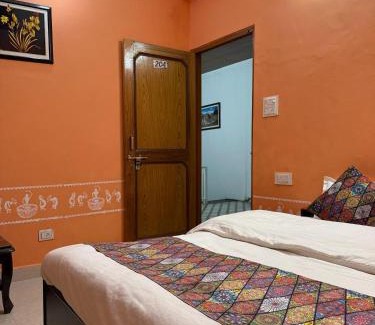Gunehr Hotel | Sabhyata Stays Bir