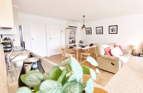 Waterhouse Casa | Sabi@Robe★WiFi ★View★300m to Beach★Dog friendly
