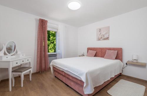 Mosenice Casa | Sabi1